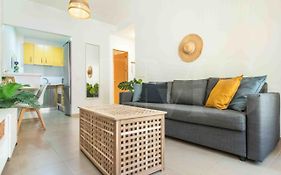Quiet One-Bedroom Apartment in Malaga City Center